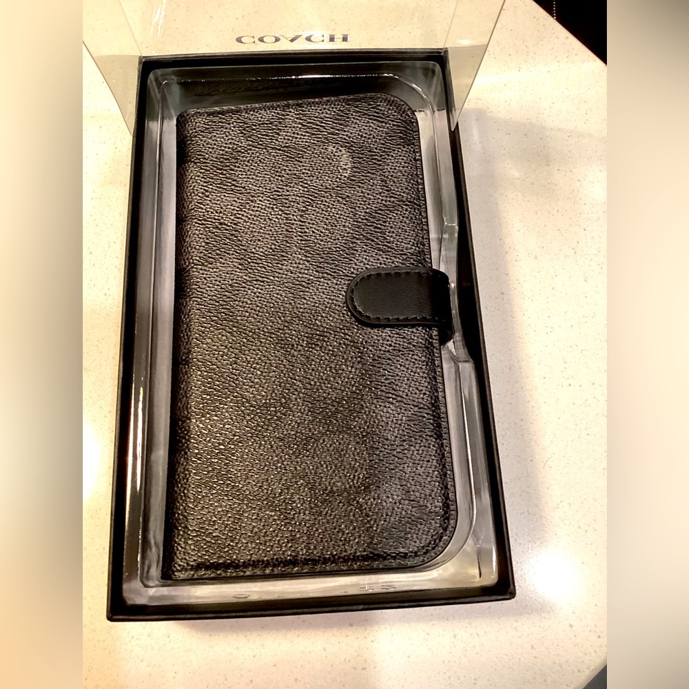 NEW Coach iPhone 14 Plus Folio Case
